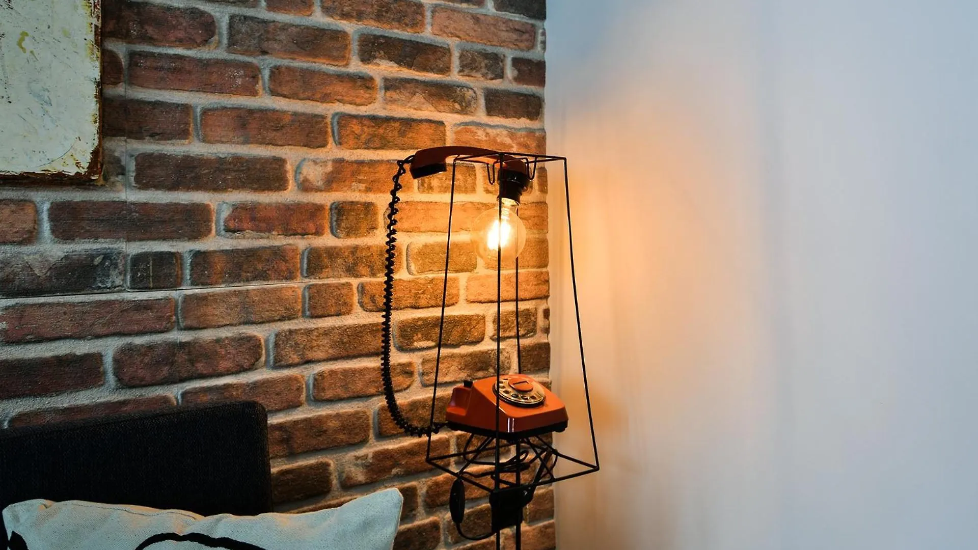 Handmade - Central Studio Varna Apartment