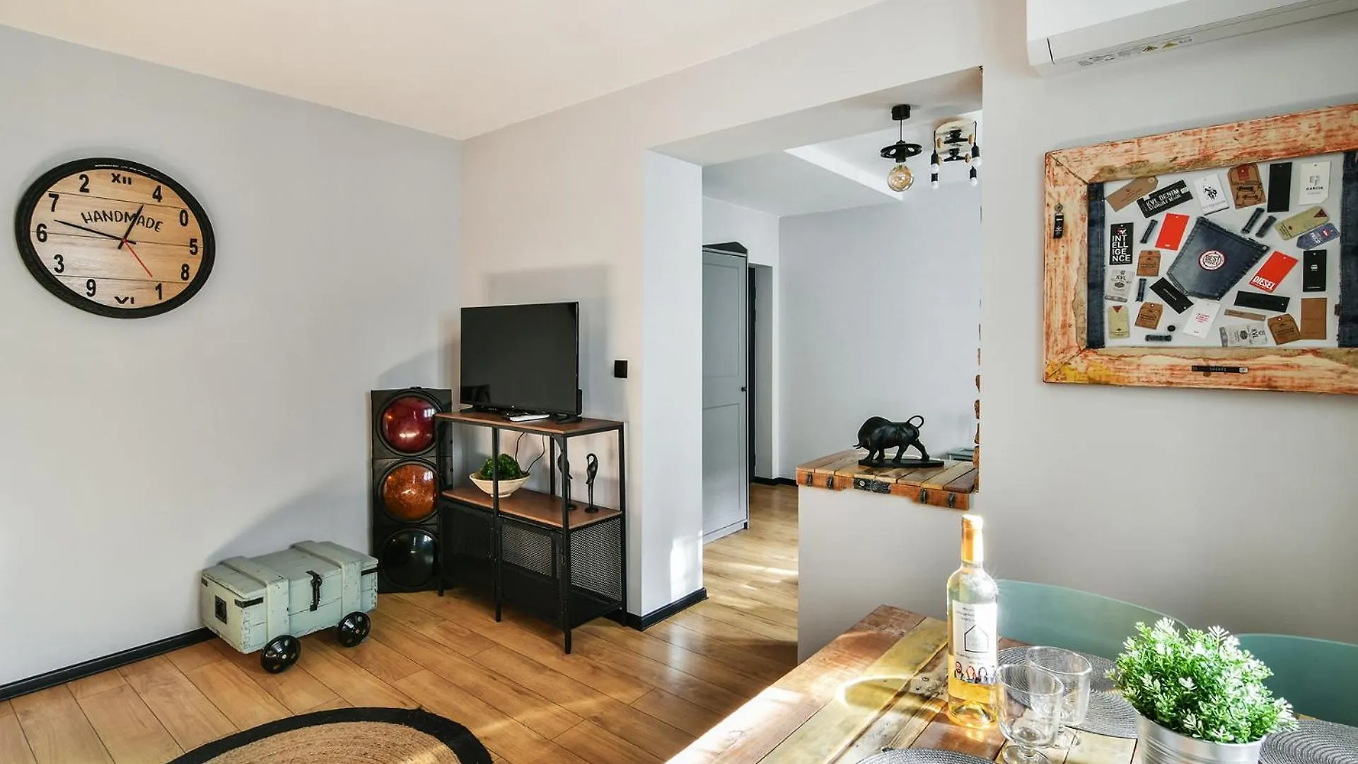 Apartment Handmade - Central Studio Varna